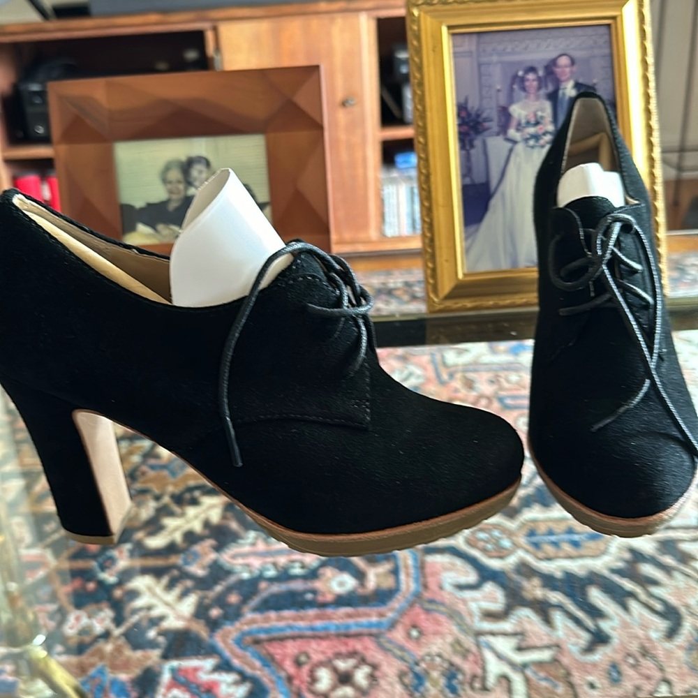 Talbots Leather Lace-Up Shoes